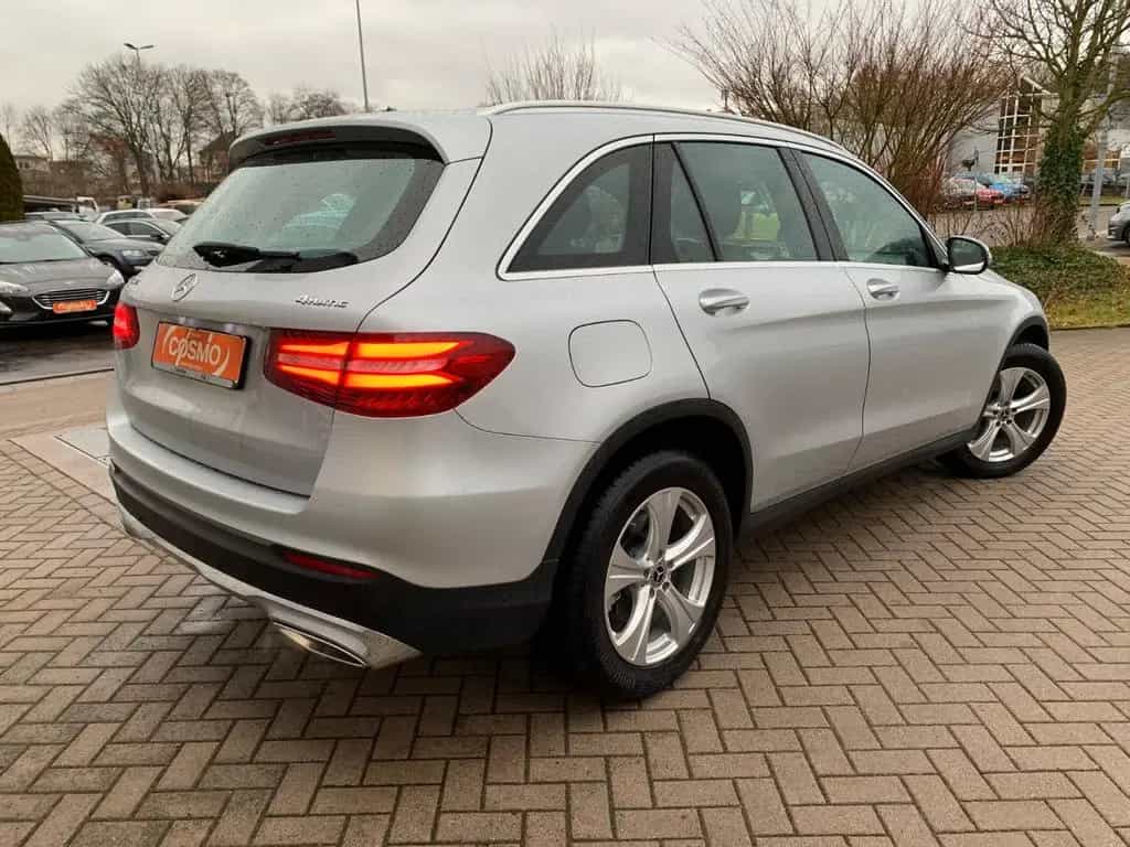 Mercedes-Benz GLC-Class 4MATIC AMG-Int. LED+Distr+elKlappe+Navi 11/2018-photo-4