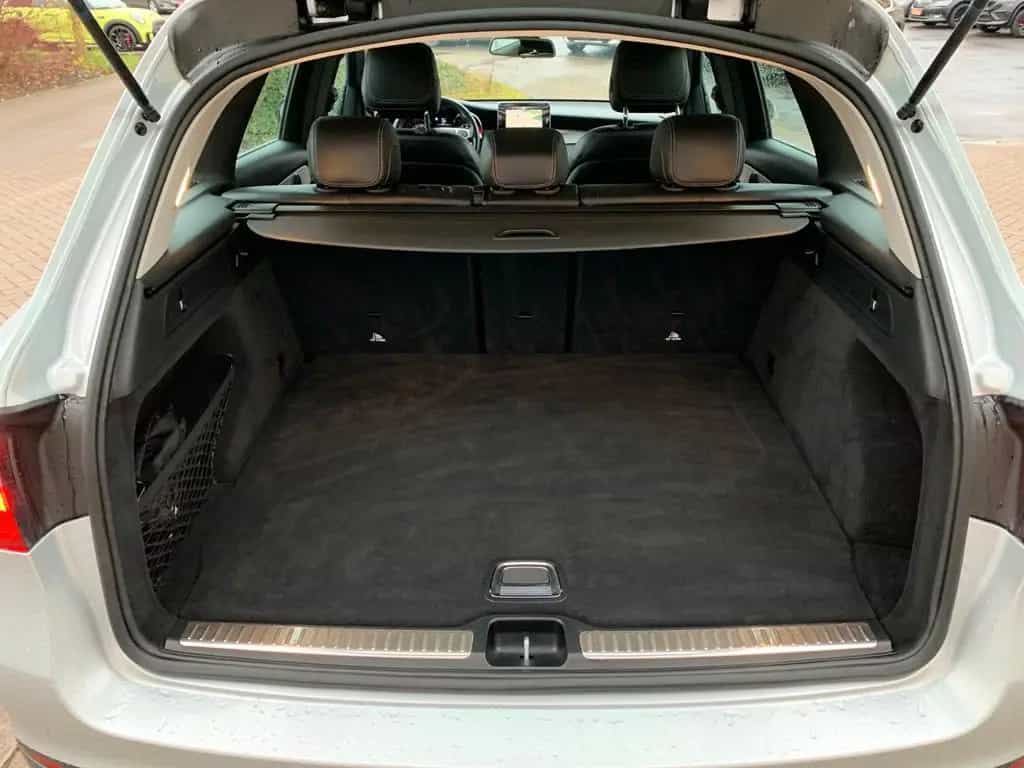 Mercedes-Benz GLC-Class 4MATIC AMG-Int. LED+Distr+elKlappe+Navi 11/2018-photo-5