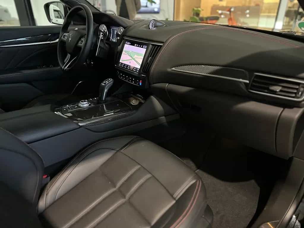 Maserati Levante Ultima Modena S *430 PS,Pano,Carbon,21" 05/2024-photo-22