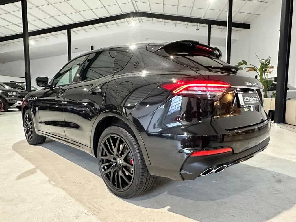 Maserati Levante Ultima Modena S *430 PS,Pano,Carbon,21" 05/2024-photo-3