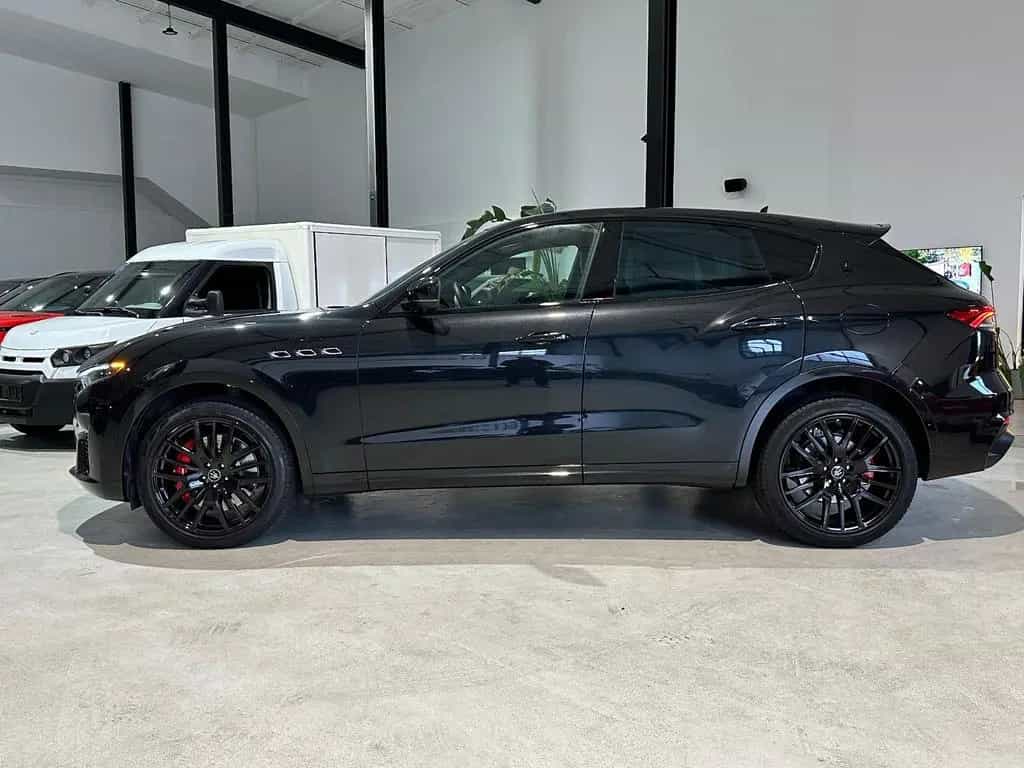 Maserati Levante Ultima Modena S *430 PS,Pano,Carbon,21" 05/2024-photo-8