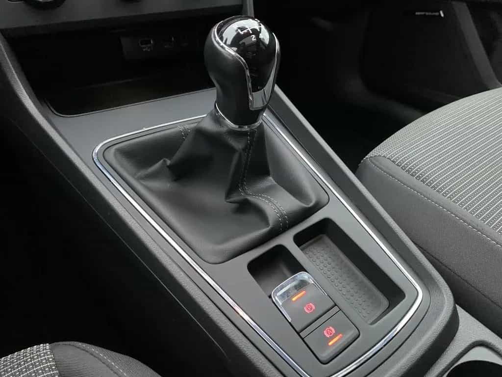Seat Leon ST Style NAVI+PANO+PDC+SOUND 07/2018-photo-13