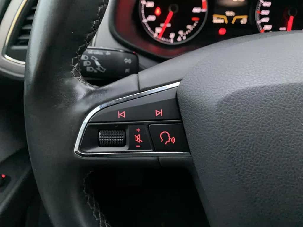 Seat Leon ST Style NAVI+PANO+PDC+SOUND 07/2018-photo-17