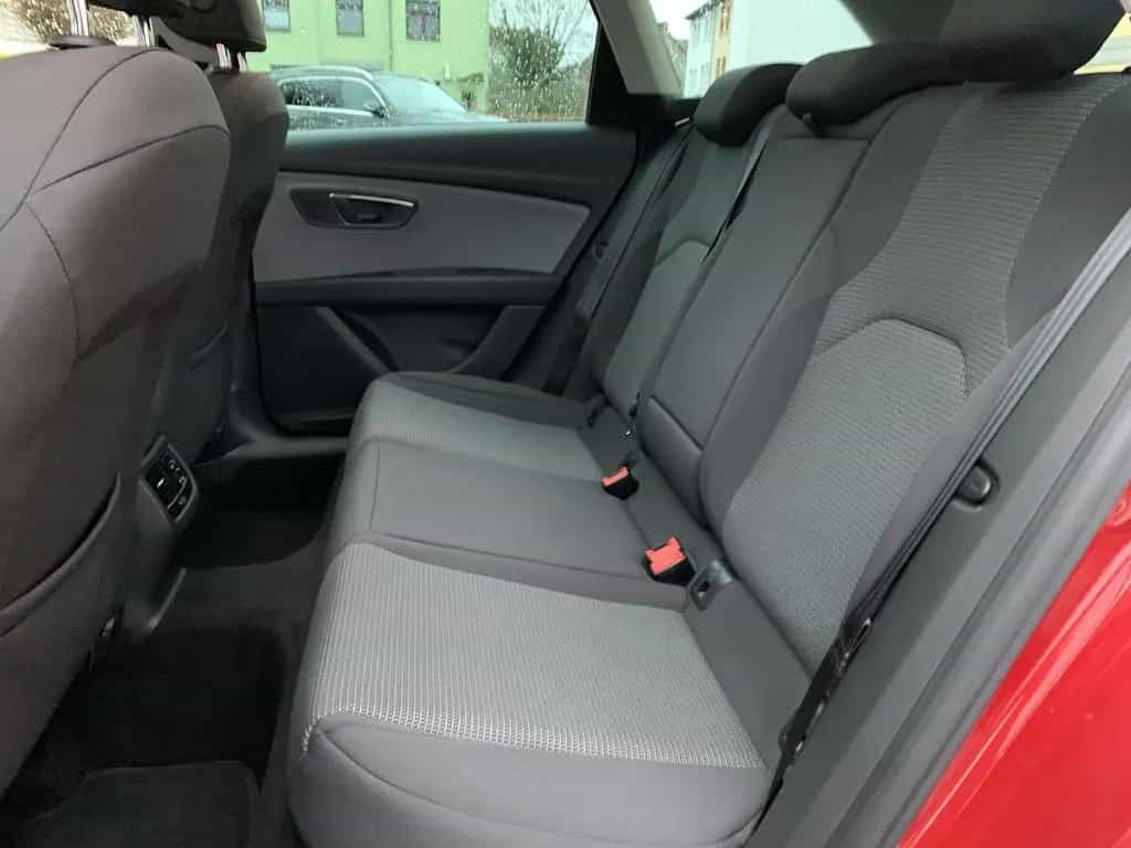 Seat Leon ST Style NAVI+PANO+PDC+SOUND 07/2018-photo-9