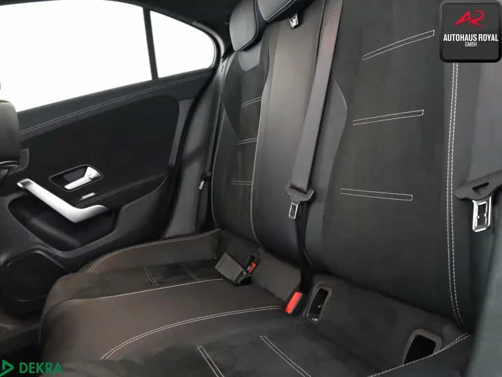 Mercedes-Benz A 250 Limousine 4MATIC AMG KAMERA,AMBIENTE,AHK 01/2021-photo-10