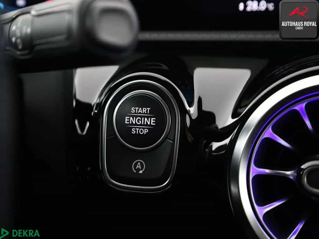 Mercedes-Benz A 250 Limousine 4MATIC AMG KAMERA,AMBIENTE,AHK 01/2021-photo-17