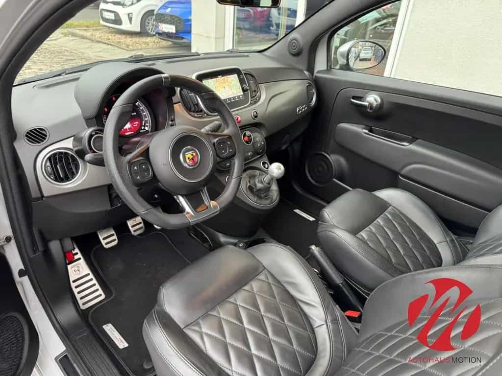 Abarth 500 595 Turismo Sportpaket Sportabgasanlage Navi 09/2021-photo-7