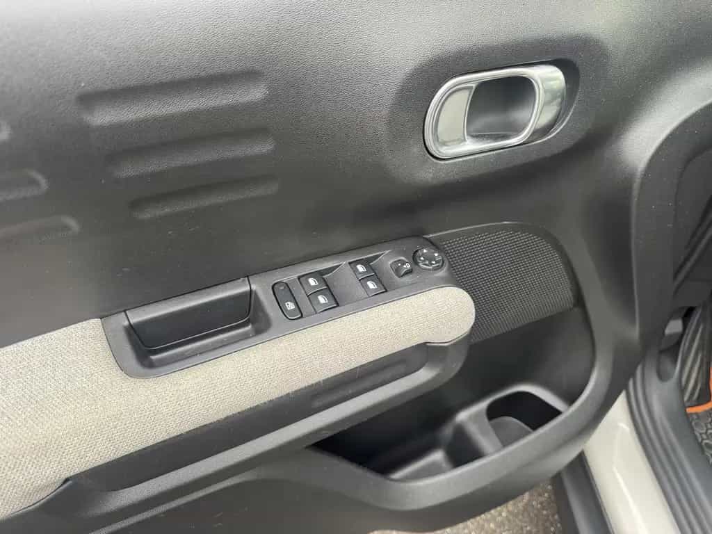 Citroën C3 1.2 Aircross* Pan., * Navi * Kamera * PDC * 10/2017-photo-23