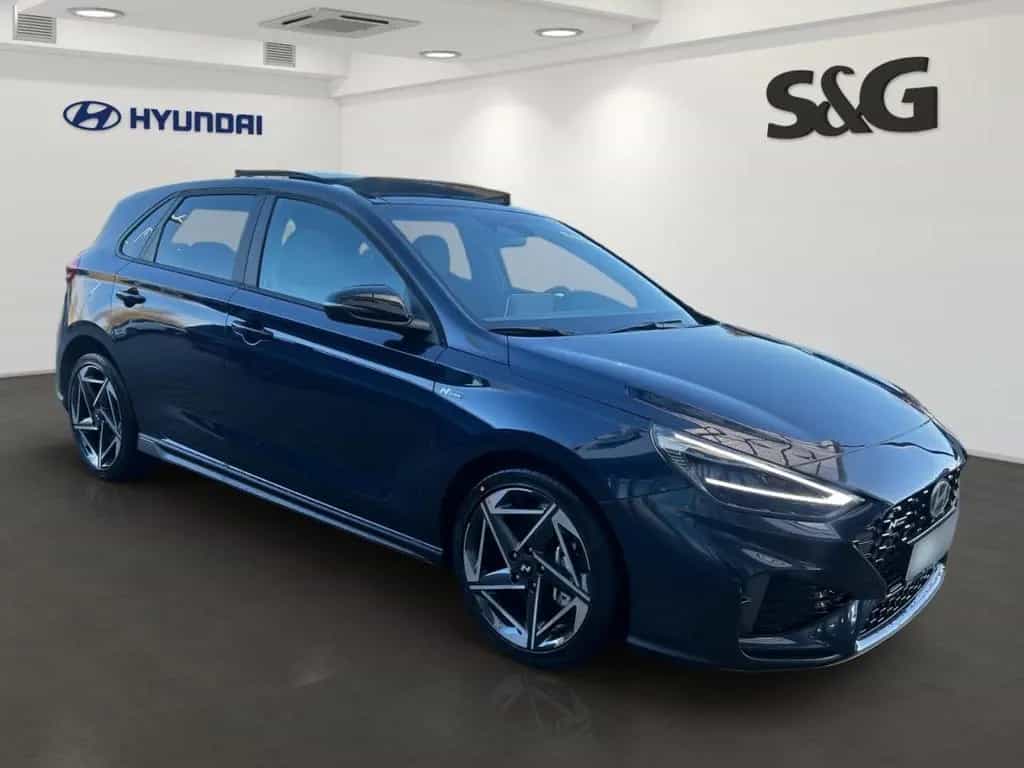 Hyundai i30 1.5 T-GDi 48V *N Line*Panodach*Navi*LED*Kame 01/2026-photo-1