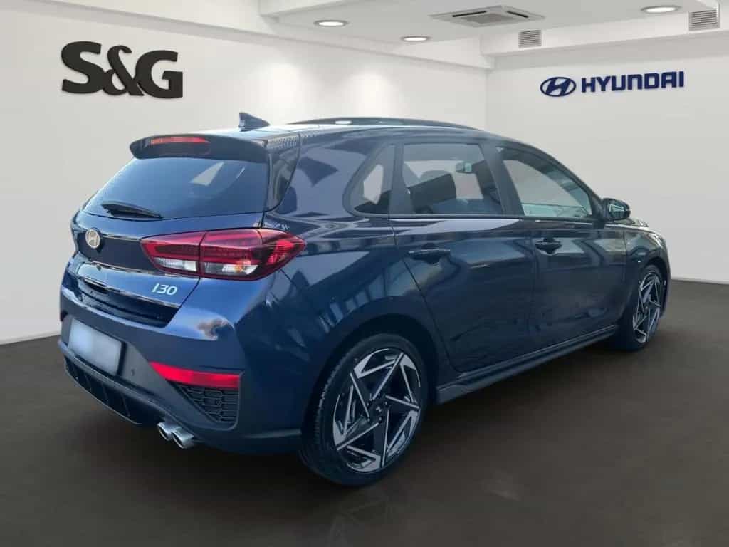 Hyundai i30 1.5 T-GDi 48V *N Line*Panodach*Navi*LED*Kame 01/2026-photo-2