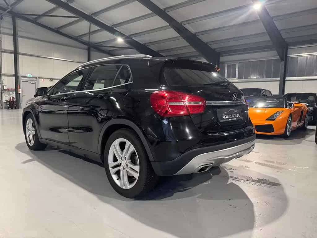 Mercedes-Benz GLA 200 1.6 KAT GLA 200 AHK Carplay/Navi 07/2014-photo-5