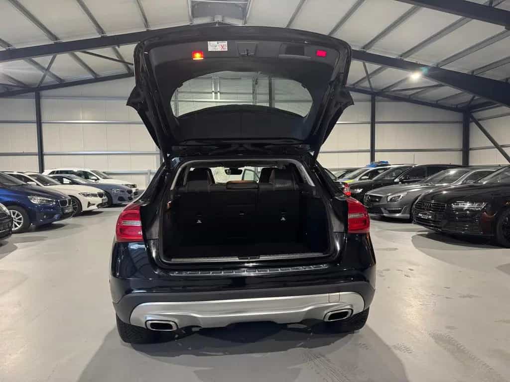 Mercedes-Benz GLA 200 1.6 KAT GLA 200 AHK Carplay/Navi 07/2014-photo-7