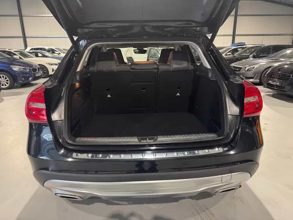 Mercedes-Benz GLA 200 1.6 KAT GLA 200 AHK Carplay/Navi 07/2014-photo-8