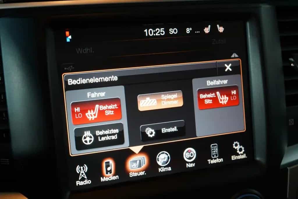 Dodge RAM 1500 5,7 4x4 *2.Hand*Unfallfrei*LPG*20 Z.* 07/2016-photo-19