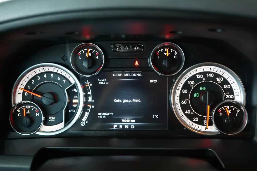Dodge RAM 1500 5,7 4x4 *2.Hand*Unfallfrei*LPG*20 Z.* 07/2016-photo-29