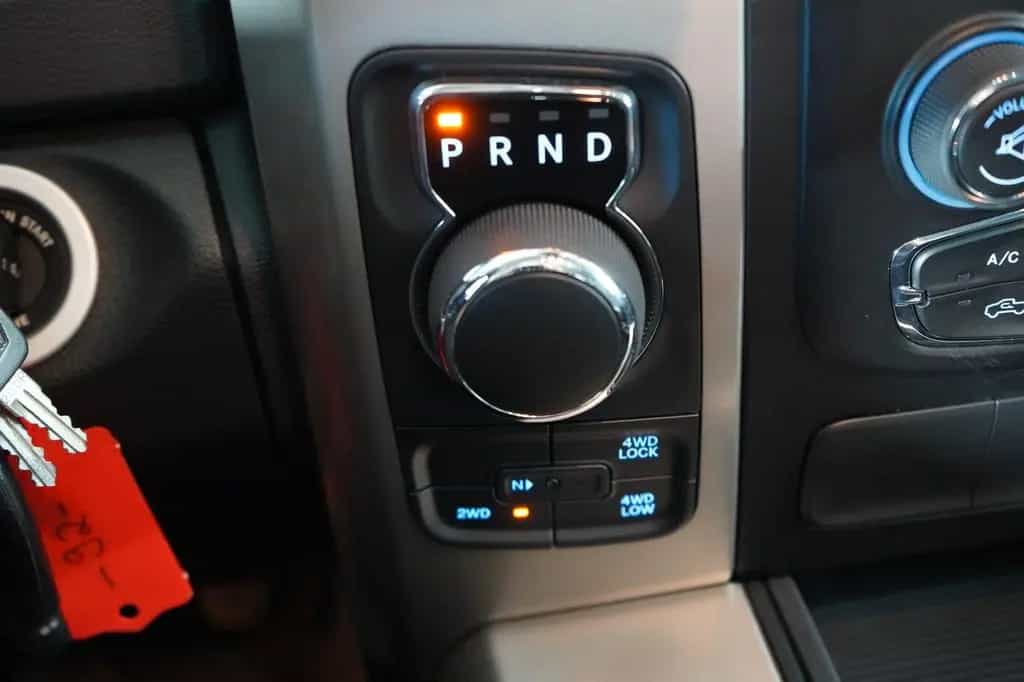Dodge RAM 1500 5,7 4x4 *2.Hand*Unfallfrei*LPG*20 Z.* 07/2016-photo-37