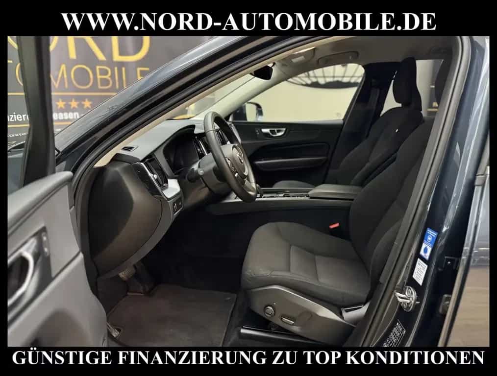 Volvo XC60 B4 D Momentum *LED*AHK*ACC*KAM*MJ2022*19Z* 12/2021-photo-12