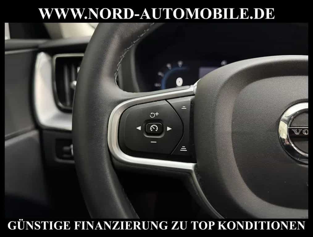 Volvo XC60 B4 D Momentum *LED*AHK*ACC*KAM*MJ2022*19Z* 12/2021-photo-19