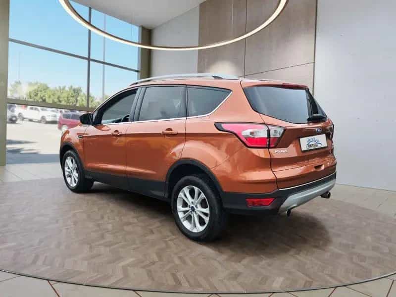 Ford Kuga Titanium 1,5 176PS 4x4 Aut. 8*Alu/Navi/Wint 04/2018-photo-2