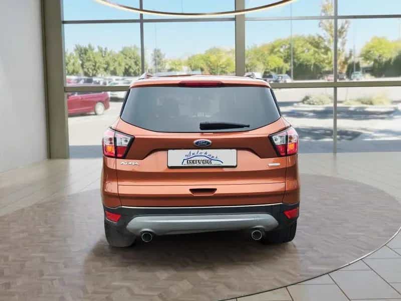 Ford Kuga Titanium 1,5 176PS 4x4 Aut. 8*Alu/Navi/Wint 04/2018-photo-3
