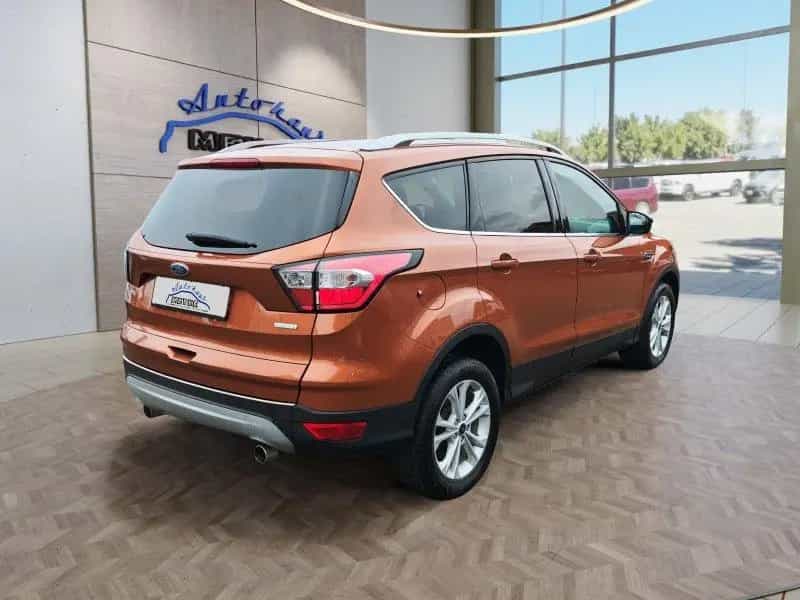 Ford Kuga Titanium 1,5 176PS 4x4 Aut. 8*Alu/Navi/Wint 04/2018-photo-4