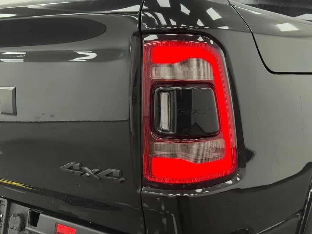 Dodge RAM 5.7 V8 HEMI SPORT*Unfallfrei*MwSt*RAMBOXEN 12/2020-photo-10