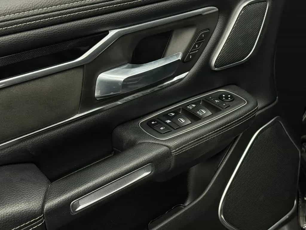 Dodge RAM 5.7 V8 HEMI SPORT*Unfallfrei*MwSt*RAMBOXEN 12/2020-photo-30