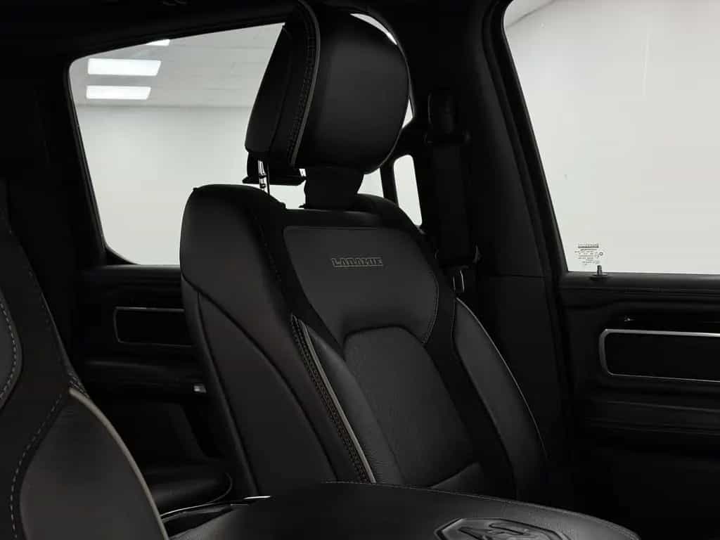Dodge RAM 5.7 V8 HEMI SPORT*Unfallfrei*MwSt*RAMBOXEN 12/2020-photo-33