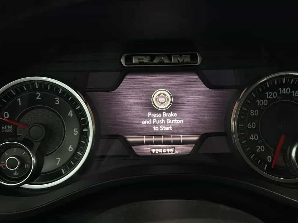 Dodge RAM 5.7 V8 HEMI SPORT*Unfallfrei*MwSt*RAMBOXEN 12/2020-photo-41