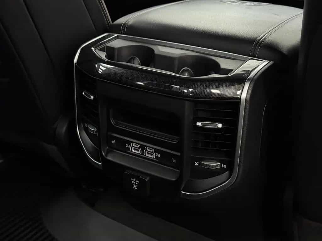Dodge RAM 5.7 V8 HEMI SPORT*Unfallfrei*MwSt*RAMBOXEN 12/2020-photo-44