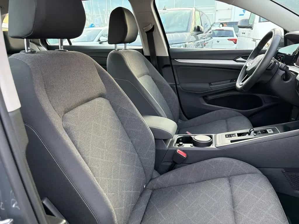 Volkswagen Golf Variant Life eTSi DSG Navi AZV LED Life 03/2021-photo-11