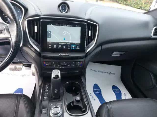 Maserati Ghibli MASERATI Ghibli V6 Diesel Granlusso IVA ESPOSTA 02/2019-photo-8