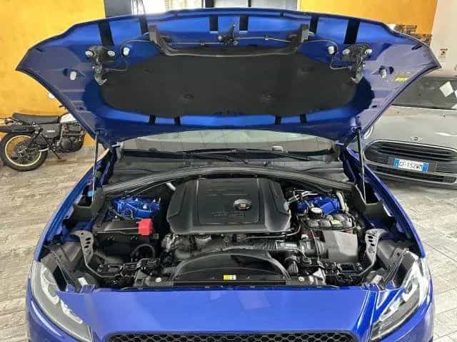 Jaguar F-Pace F-Pace 2.0 D 180 CV aut. R-Sport 06/2018-photo-6