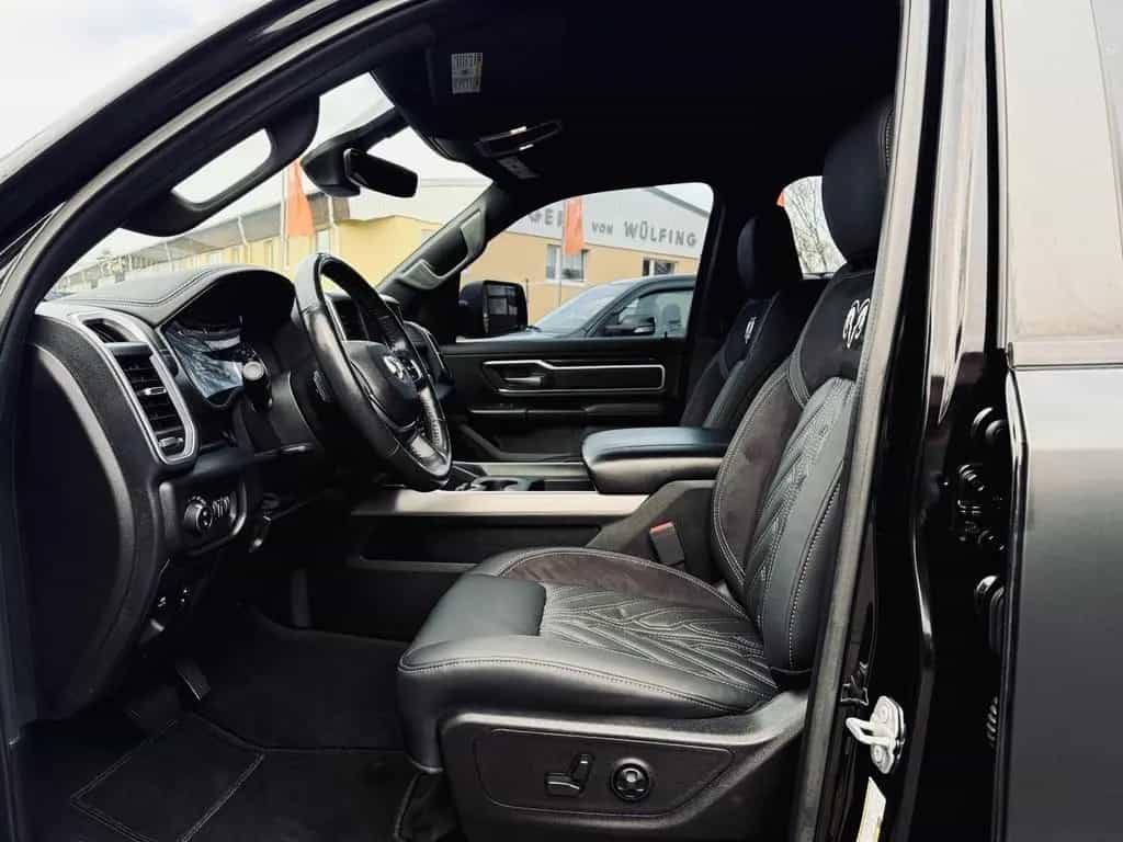 Dodge RAM V8*4X4*AHK*NAVI*ROLLBAR*OFFROAD*LIFT*LED*SPORT* 12/2020-photo-34