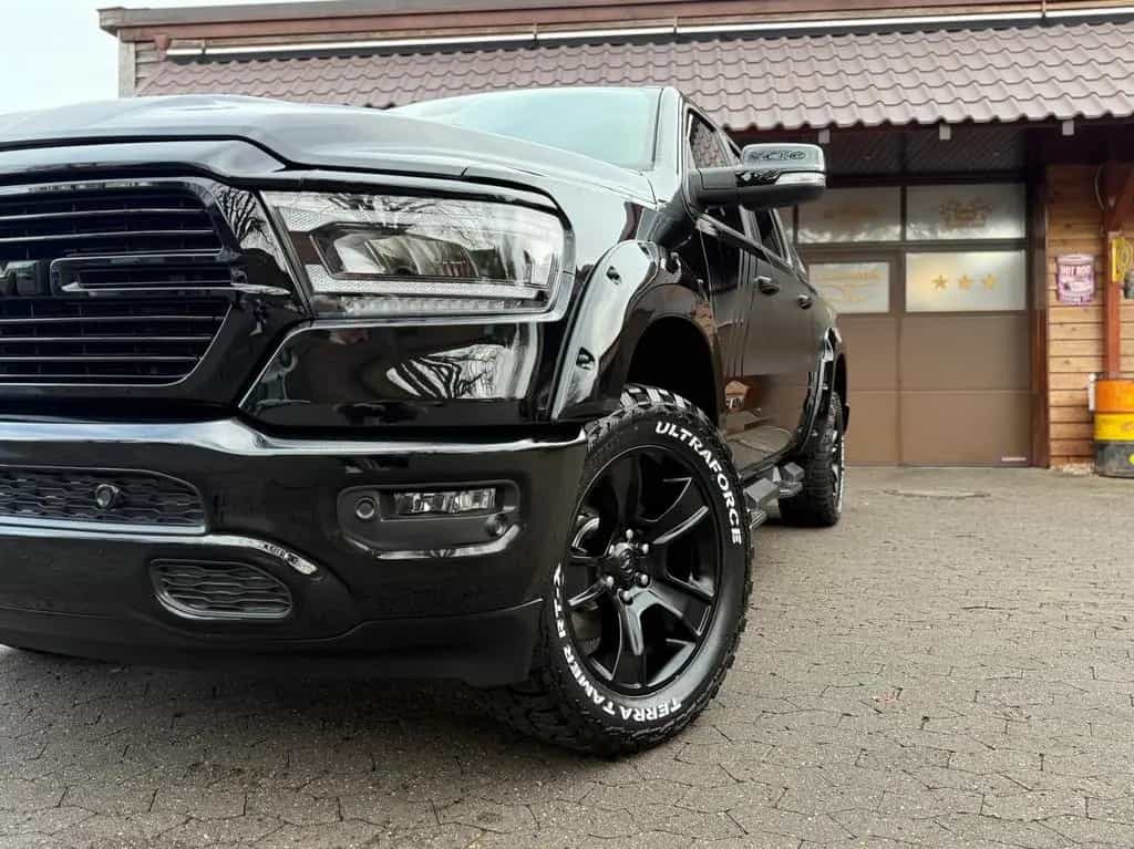 Dodge RAM V8*4X4*AHK*NAVI*ROLLBAR*OFFROAD*LIFT*LED*SPORT* 12/2020-photo-4