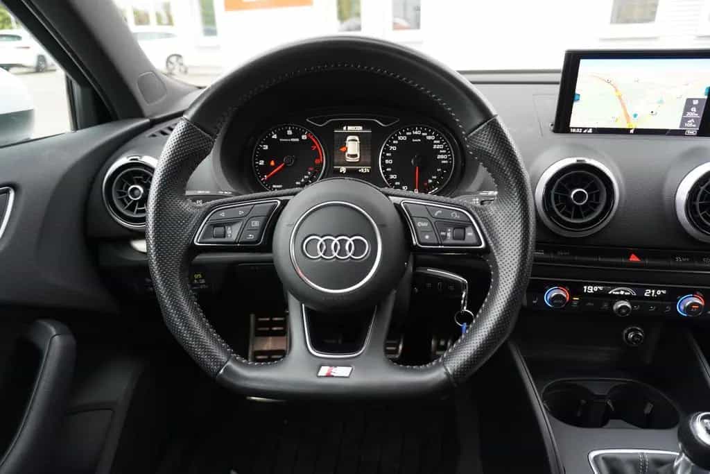 Audi A3 Sportback 1.5 TFSI S-Line Xenon Navi Teillede 01/2019-photo-13