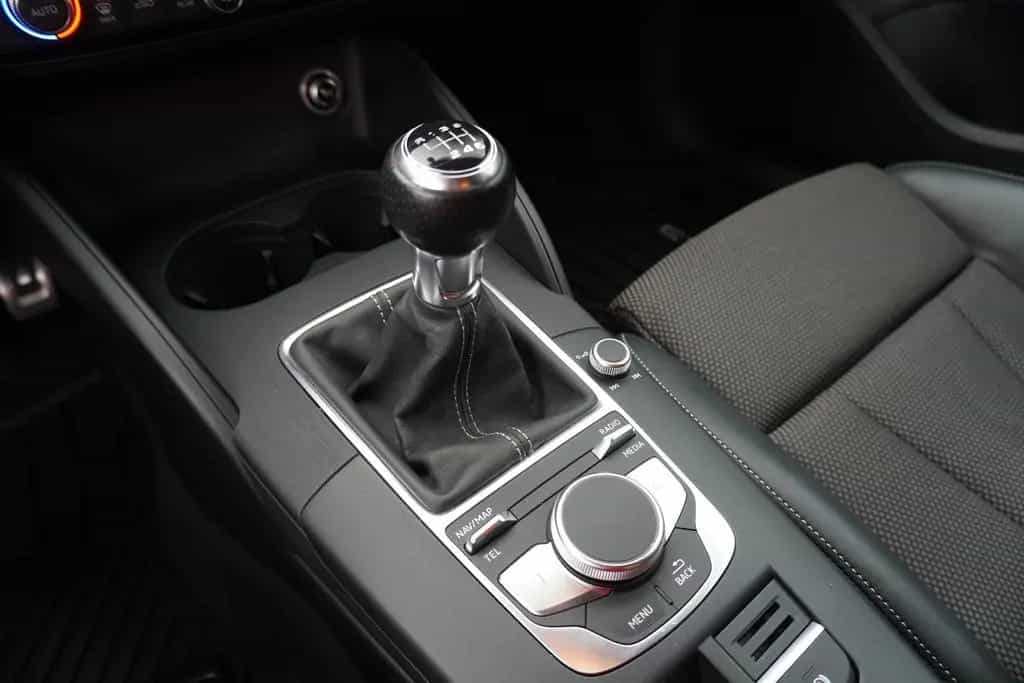 Audi A3 Sportback 1.5 TFSI S-Line Xenon Navi Teillede 01/2019-photo-19