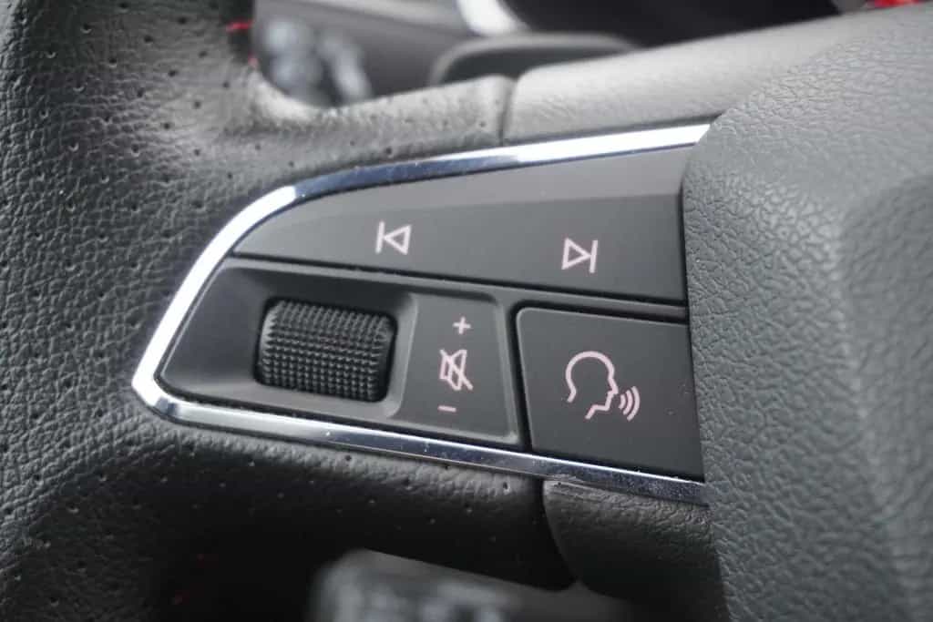 Seat Arona 1.0 TSI FR DSG LED Navi Virtual Cockpit 03/2021-photo-15