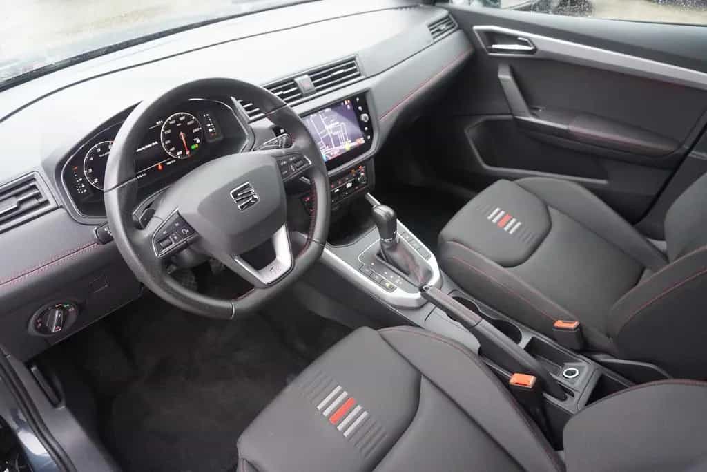 Seat Arona 1.0 TSI FR DSG LED Navi Virtual Cockpit 03/2021-photo-8