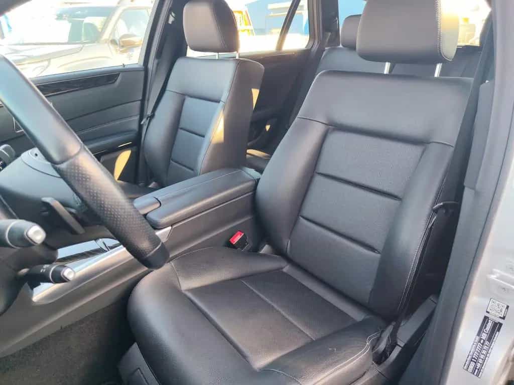 Mercedes-Benz E-Class 200 T AVANTGARDE 03/2017-photo-12