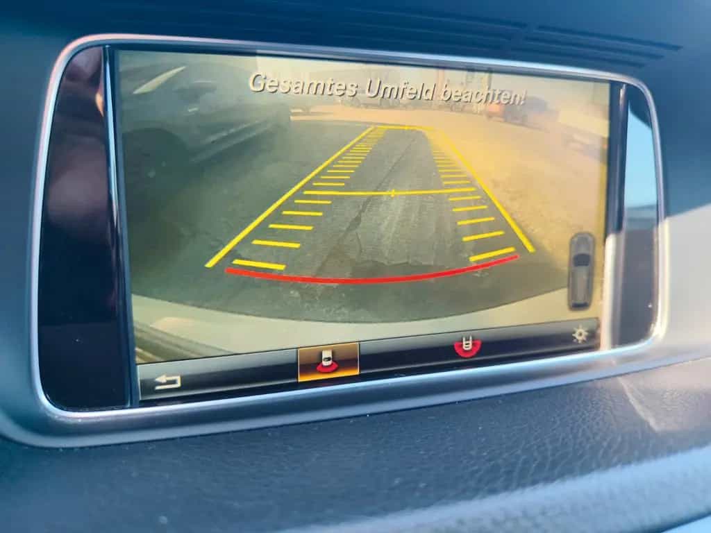 Mercedes-Benz E-Class 200 T AVANTGARDE 03/2017-photo-20
