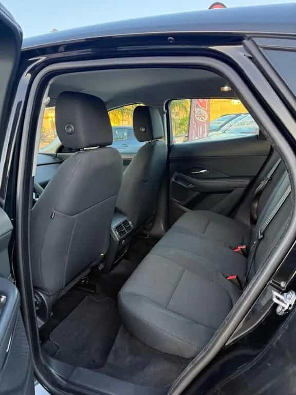 Jaguar E-Pace 2.0D 150 CV 06/2018-photo-13