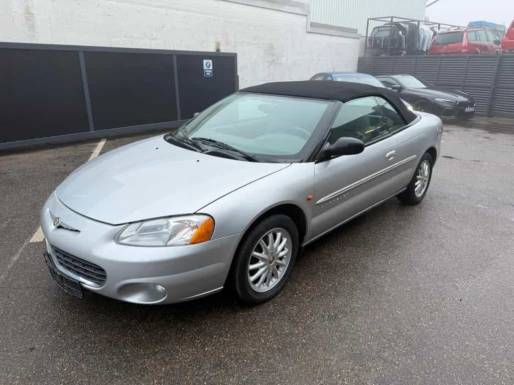 Chrysler Sebring Cabrio 2.7 LX 2. Hand Scheckheft History 06/2001-photo-1