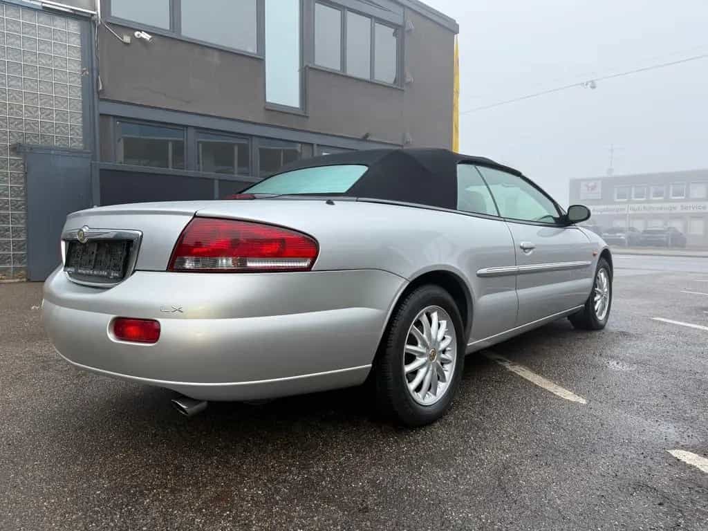 Chrysler Sebring Cabrio 2.7 LX 2. Hand Scheckheft History 06/2001-photo-3