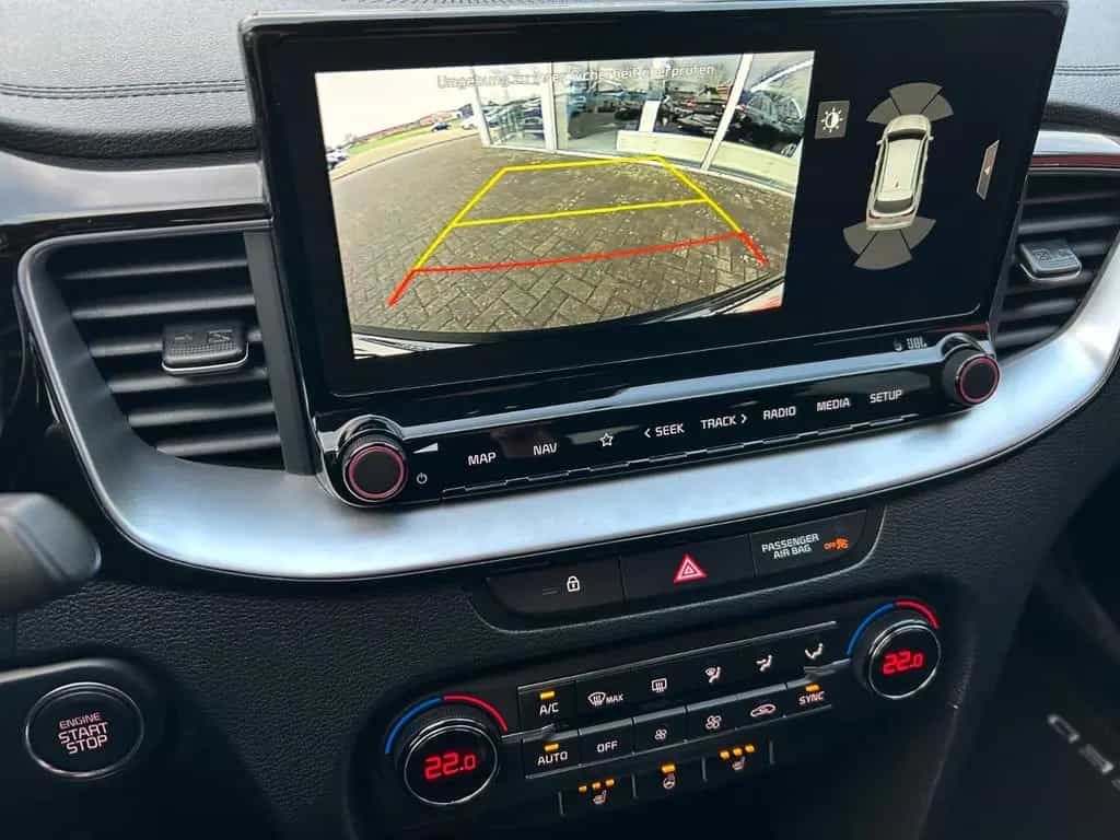 Kia Ceed SW 1,6 CRDi DCT Spirit Navi Tech JBL LED 03/2020-photo-15