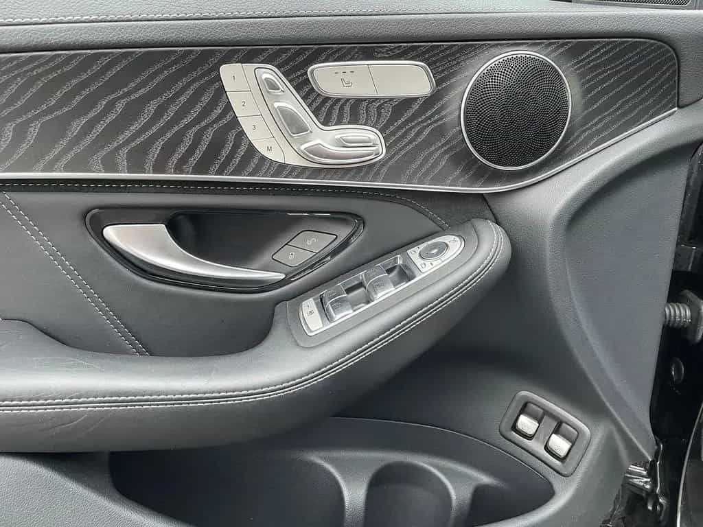 Mercedes-Benz GLC-Class 63 AMG GLC 63 S AMG 4Matic LEDER PANO SITZHZ 03/2020-photo-32