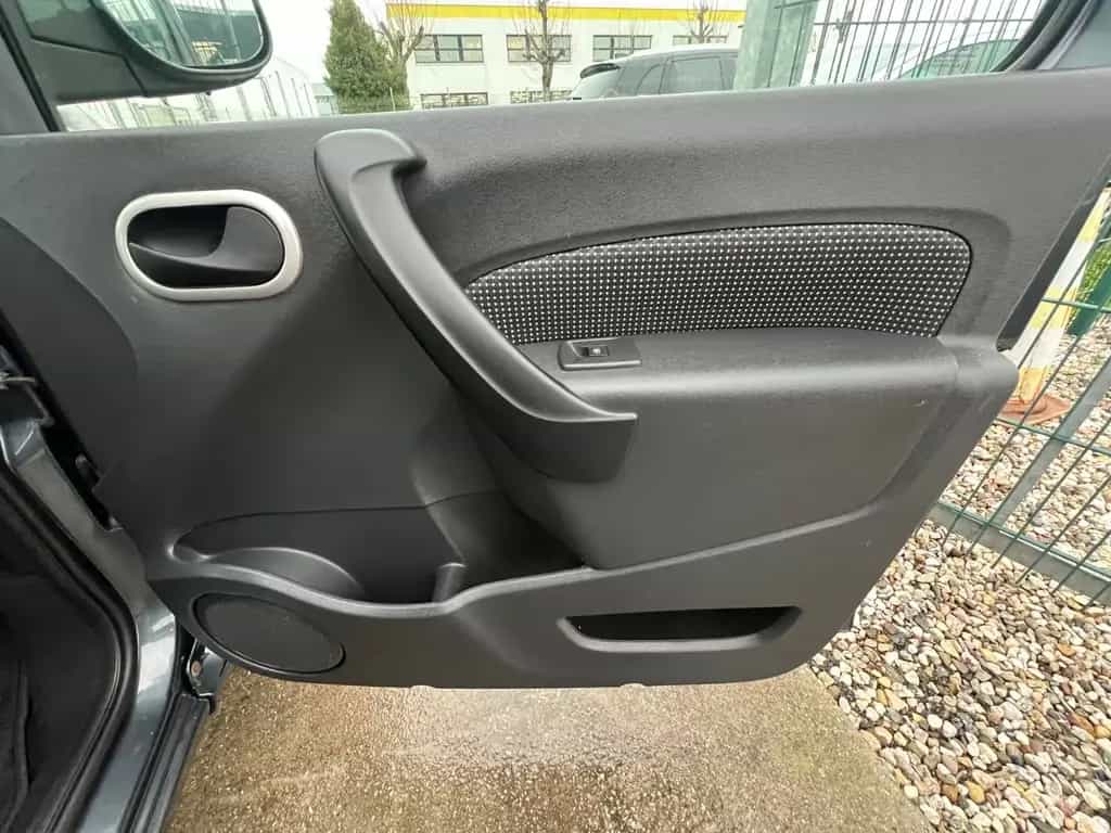 Mercedes-Benz Citan Kombi 112 lang/Tüv-02-2027/Automatik 06/2017-photo-26