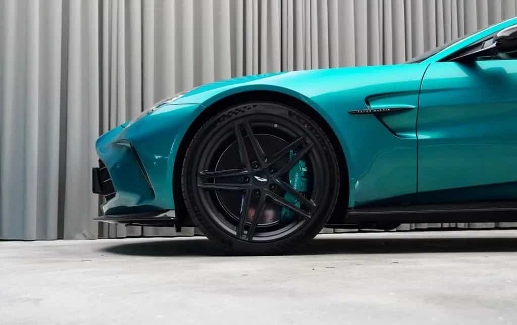Aston Martin Vantage Coupe 05/2024-photo-7
