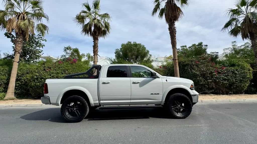 Dodge RAM NEUWAGEN*LARAMIE*OFFROAD*BÜGEL*LIFT*LED*GARANTI* 11/2025-photo-15