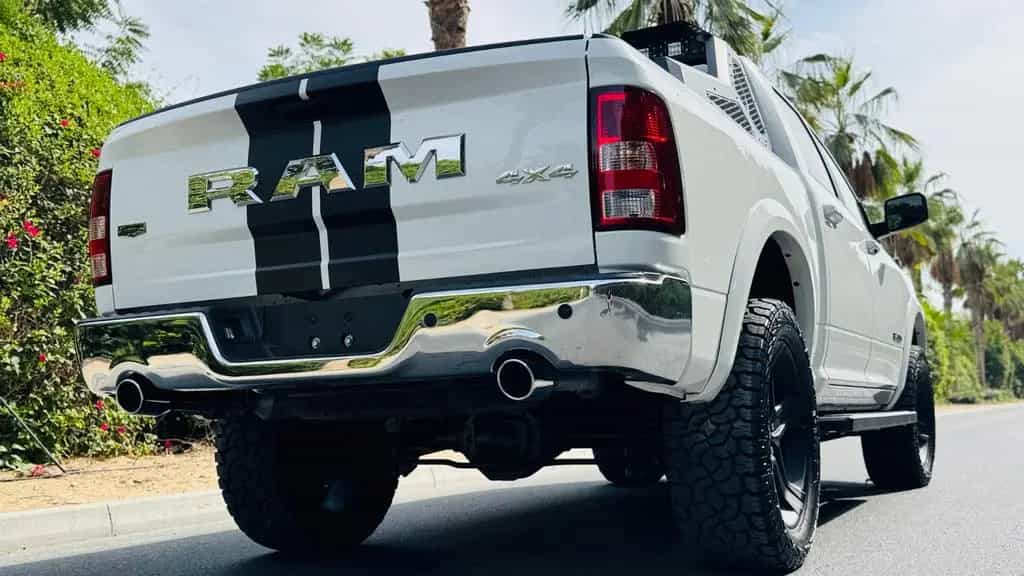 Dodge RAM NEUWAGEN*LARAMIE*OFFROAD*BÜGEL*LIFT*LED*GARANTI* 11/2025-photo-19